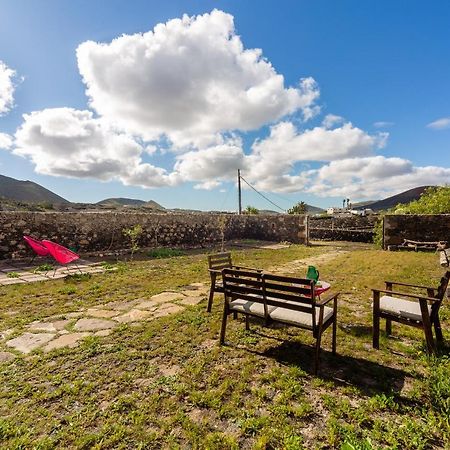 Casa "Entre Vinedos" En Masdache Villa Tías Exteriör bild
