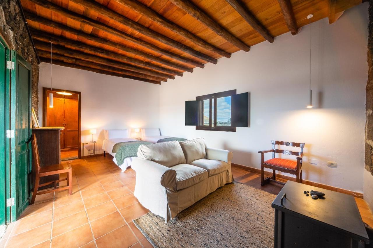 Casa "Entre Vinedos" En Masdache Villa Tías Exteriör bild